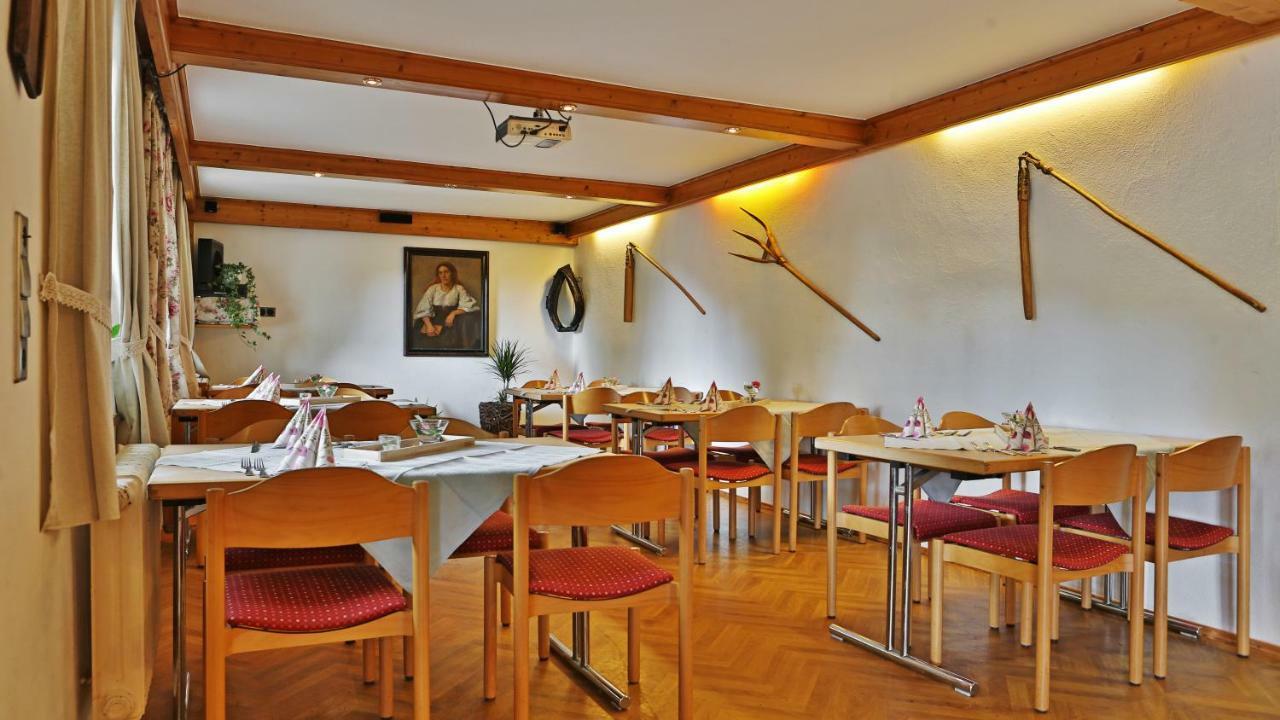 Hotel Gruener Hof à Zell am Harmersbach Extérieur photo