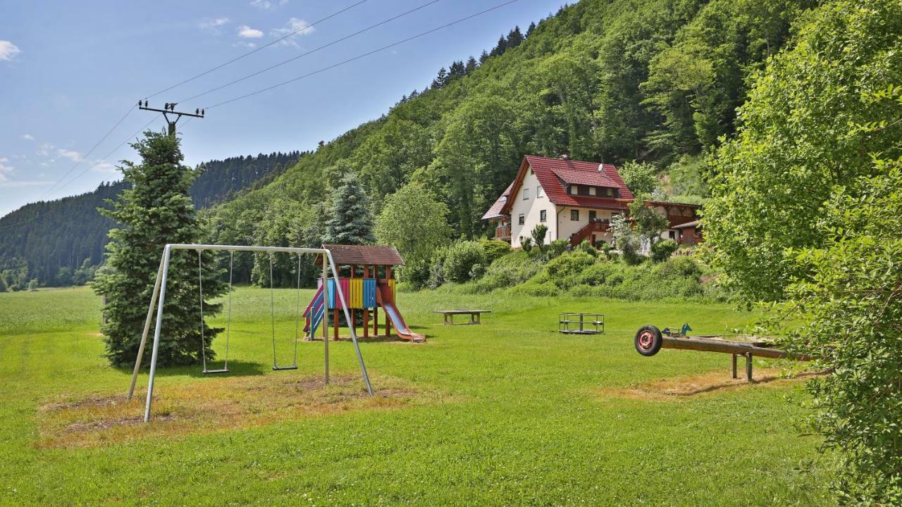 Hotel Gruener Hof à Zell am Harmersbach Extérieur photo