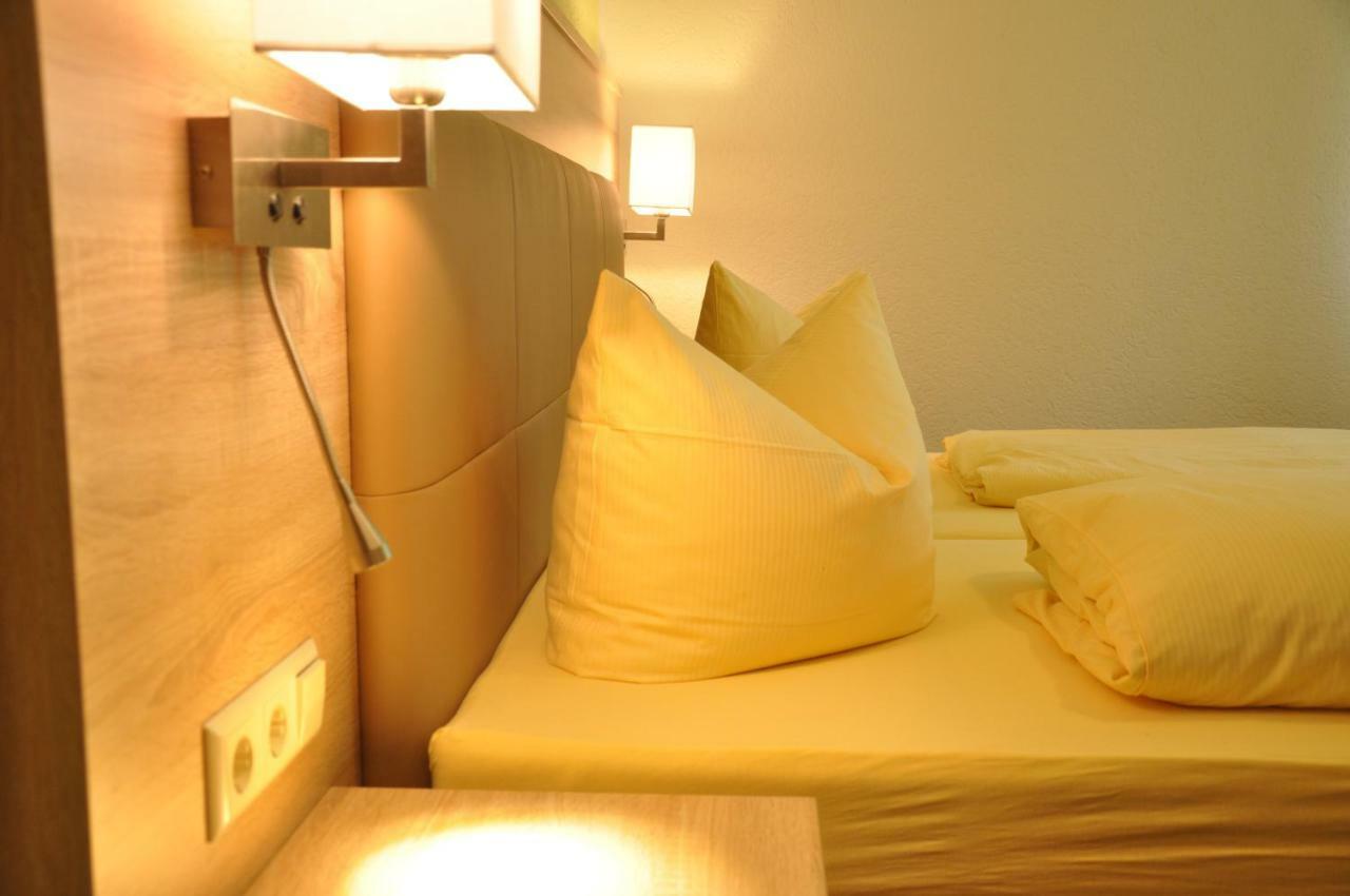 Hotel Gruener Hof à Zell am Harmersbach Extérieur photo